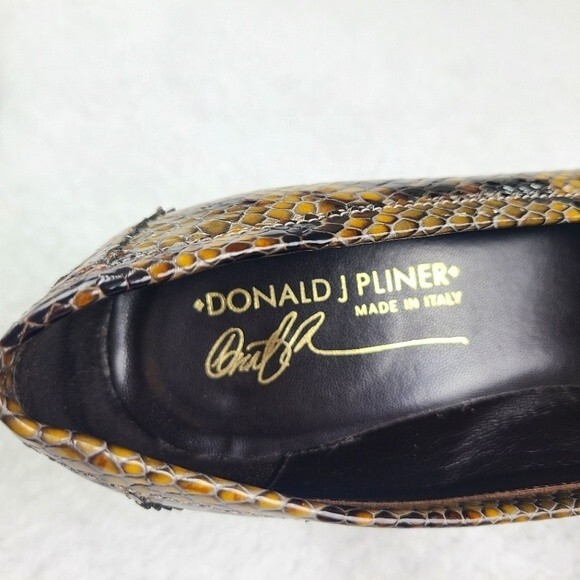 Donald J. Pliner Low Vero Cuoio Heel Python Sneakskin Print Shoes Size 6 M - Picture 8 of 11